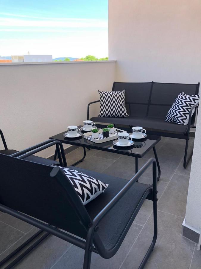 Apartman Luce Apartment Bibinje Bagian luar foto
