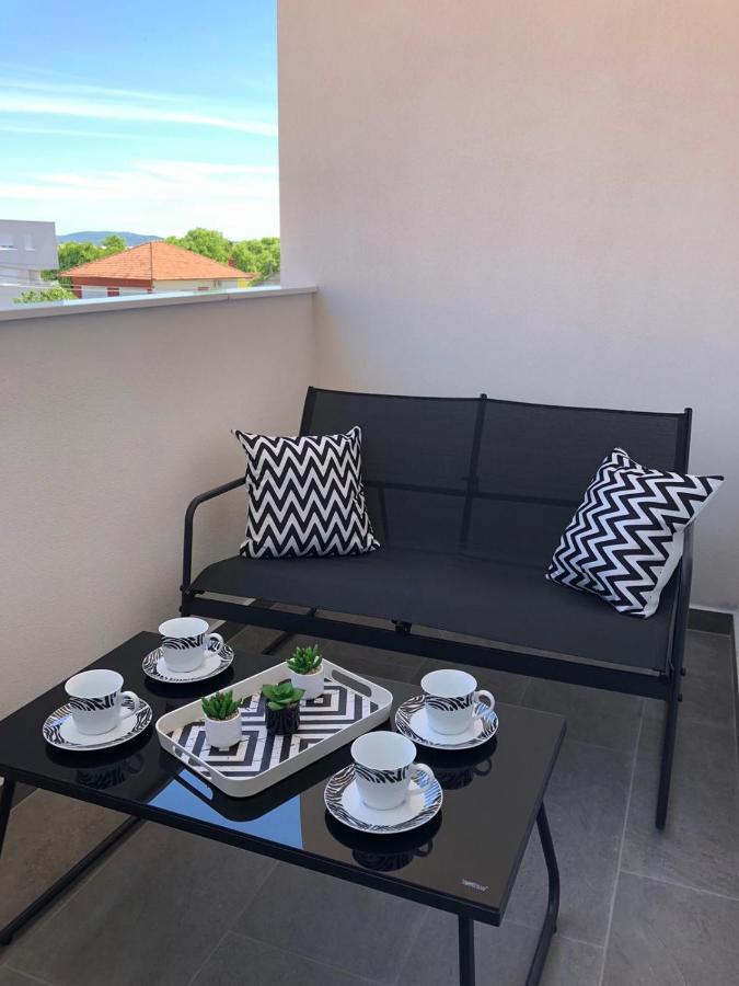 Apartman Luce Apartment Bibinje Bagian luar foto